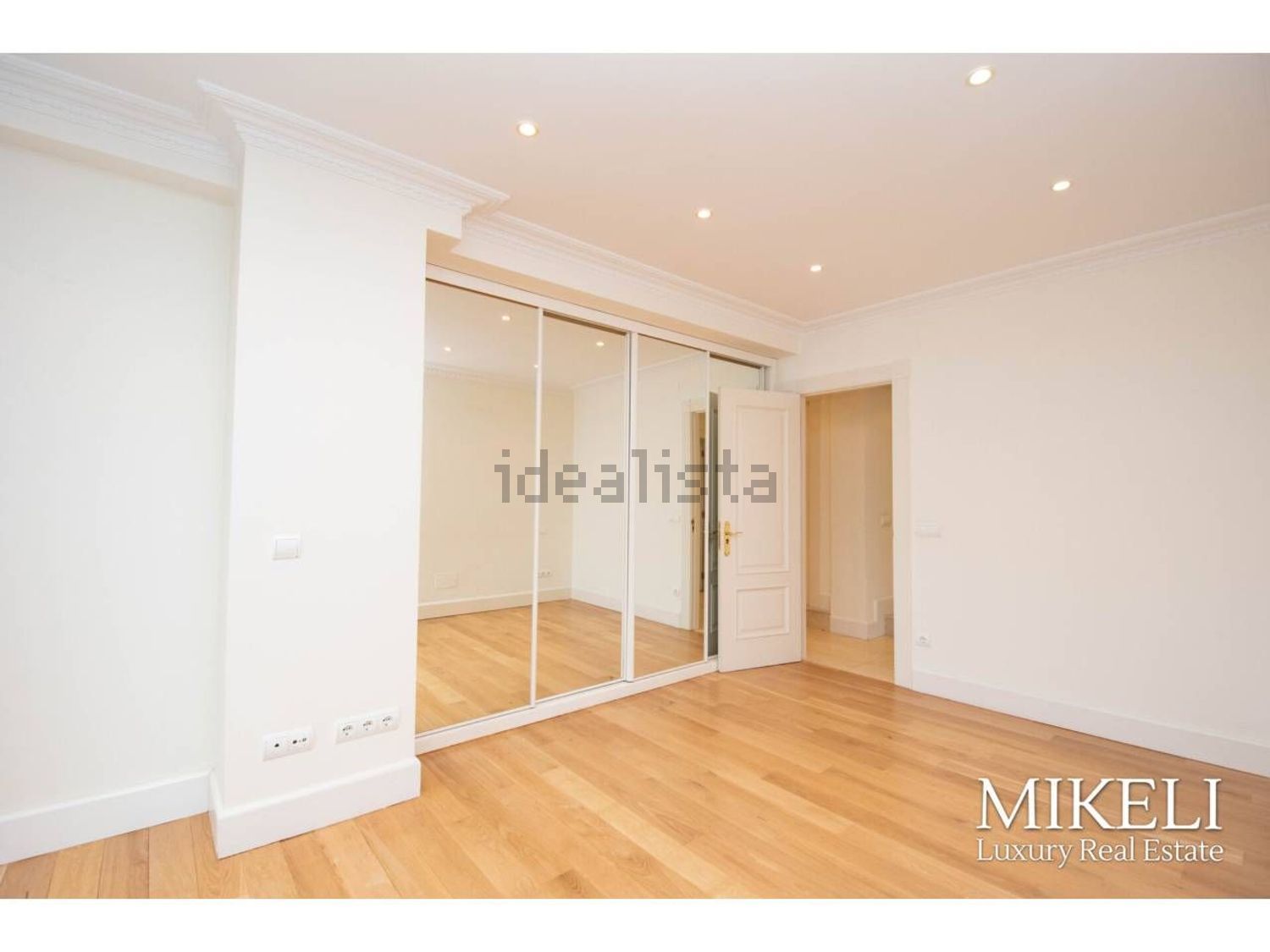 Apartamento em primeira linha de praia em Santander — Quarto