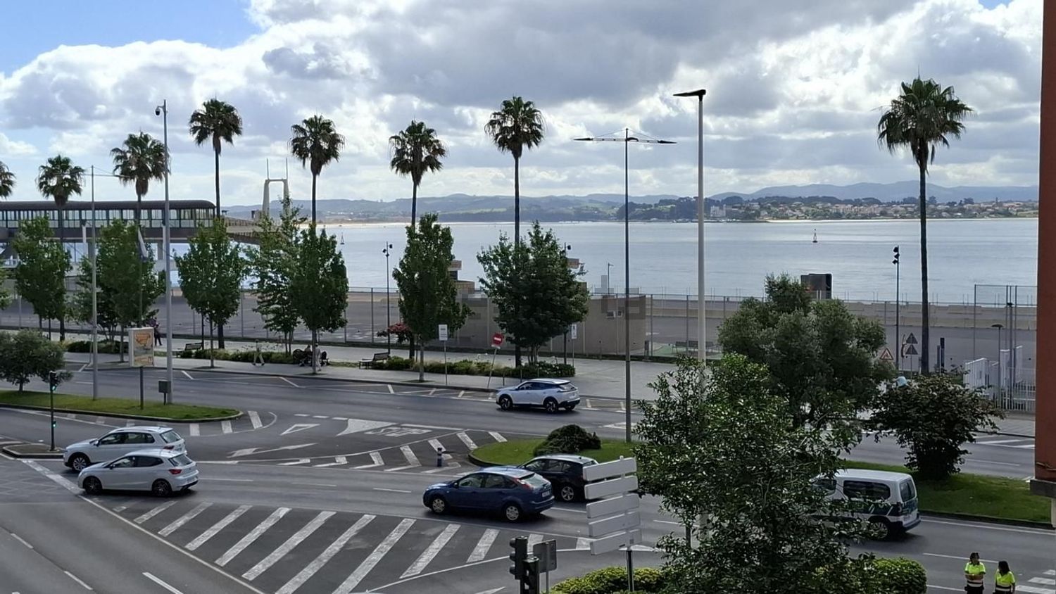 Apartamento em primeira linha de praia em Santander — Vista mar