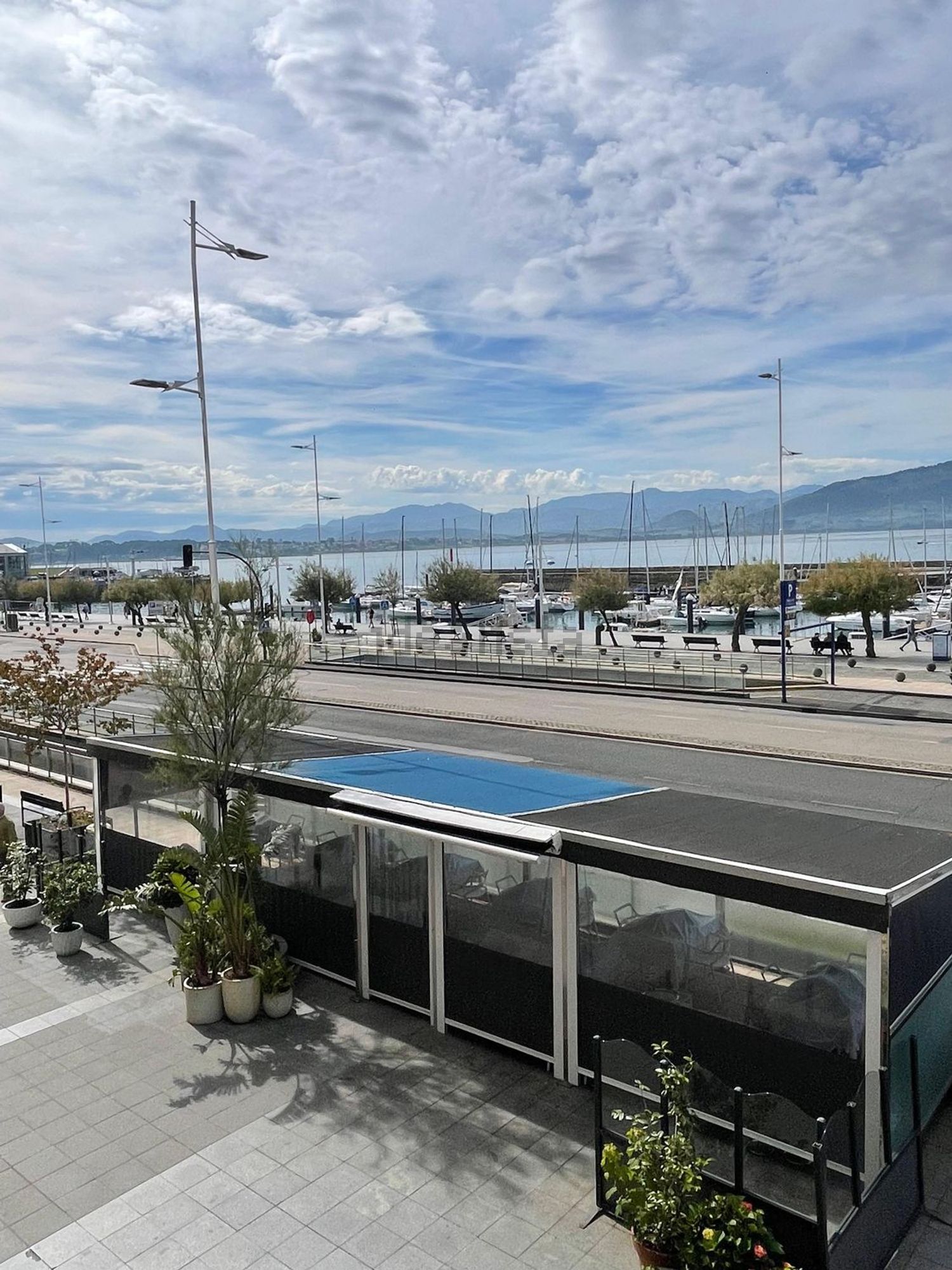 Apartamento em primeira linha de praia em Santander — Vista mar