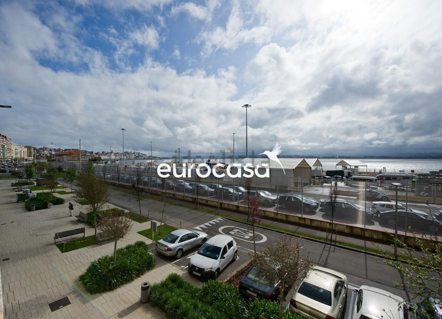 Apartamento em primeira linha de praia em Santander