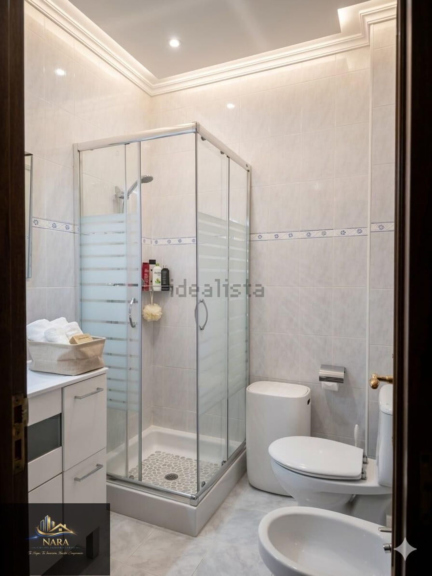 Apartamento em primeira linha de praia em Santander — Casa banho
