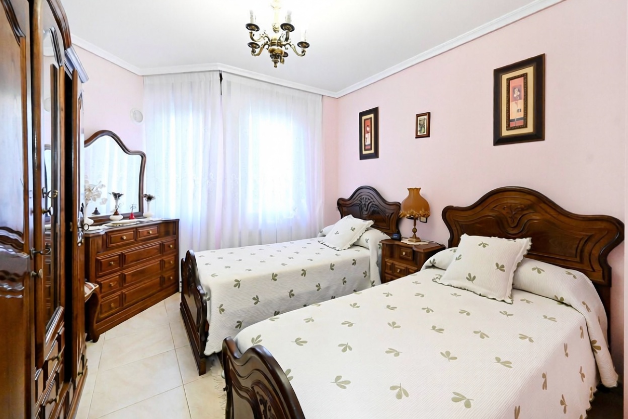 Chalet with direct beach access in Ajo — Bedroom