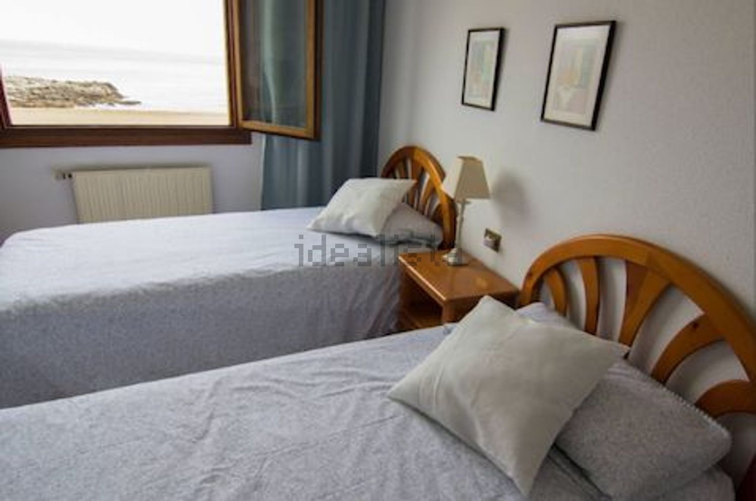 Apartamento em primeira linha de praia em Isla — Vista mar