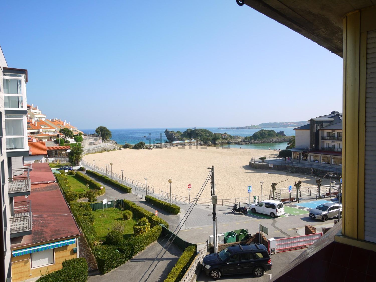 Apartamento em primeira linha de praia em Isla