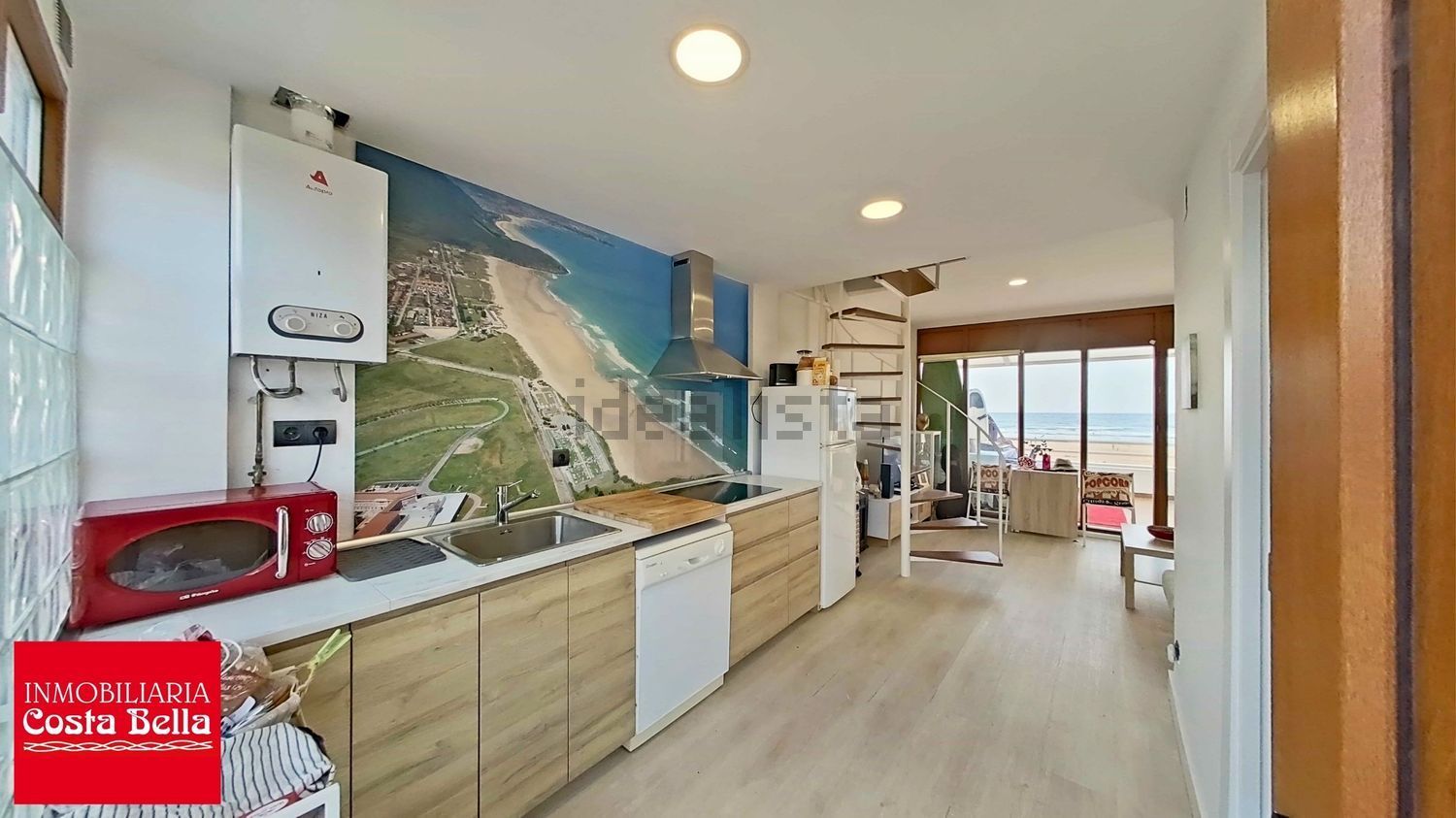 Duplex em primeira linha de praia em Santoña — Cozinha