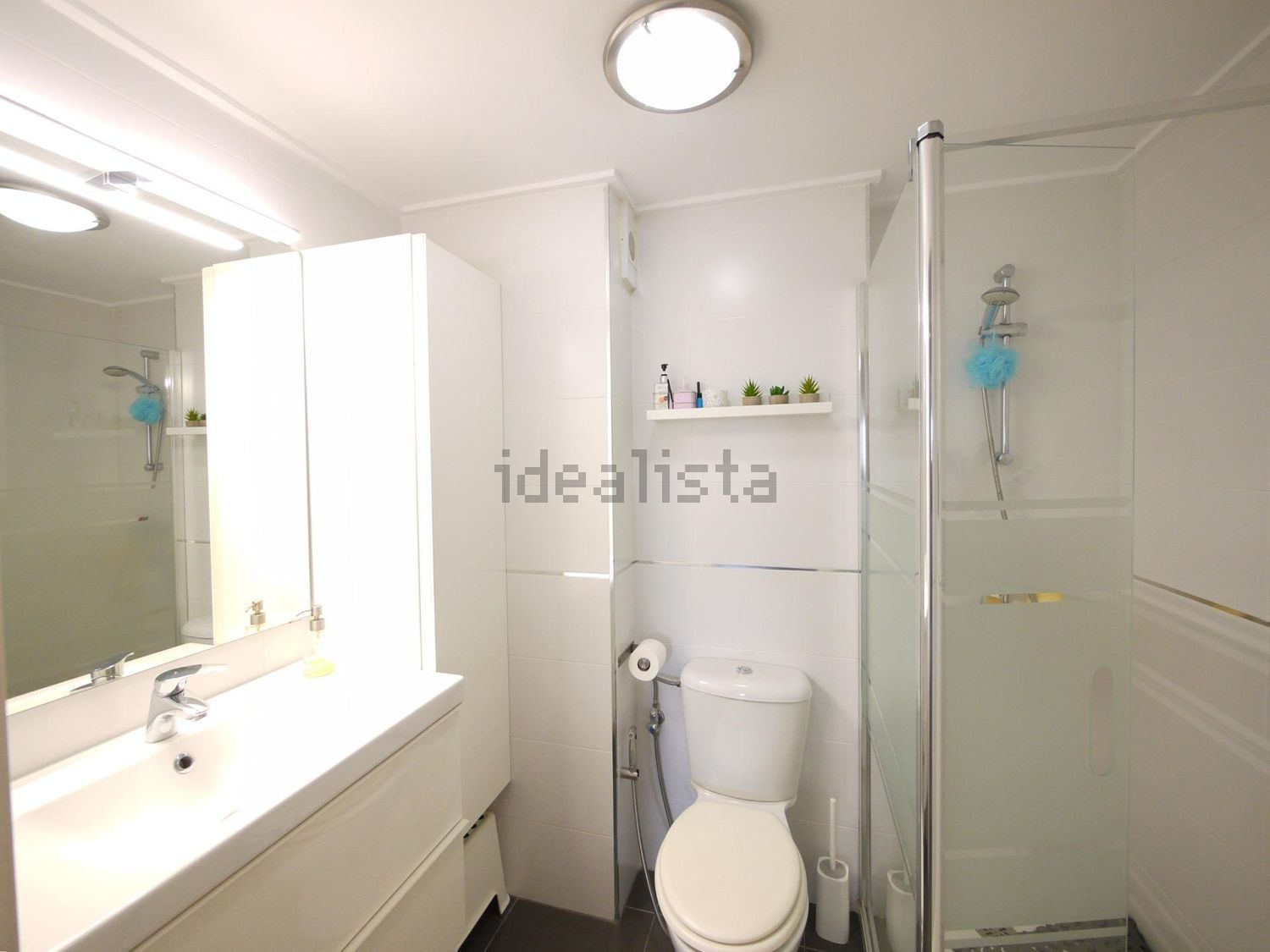 Apartamento em primeira linha de praia em Isla — Casa banho