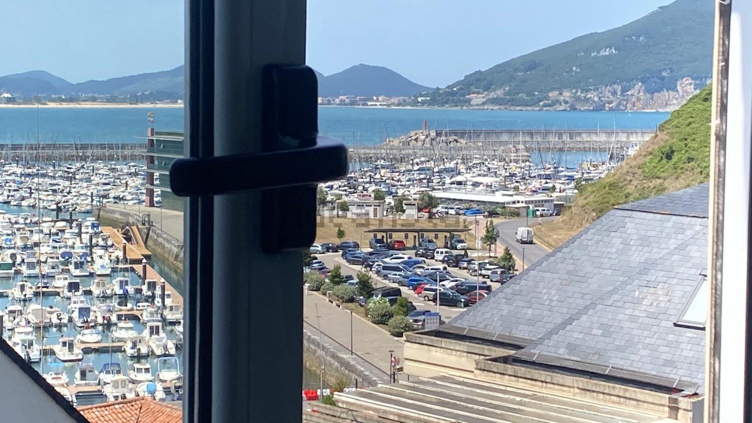 Apartamento em primeira linha de praia em Laredo