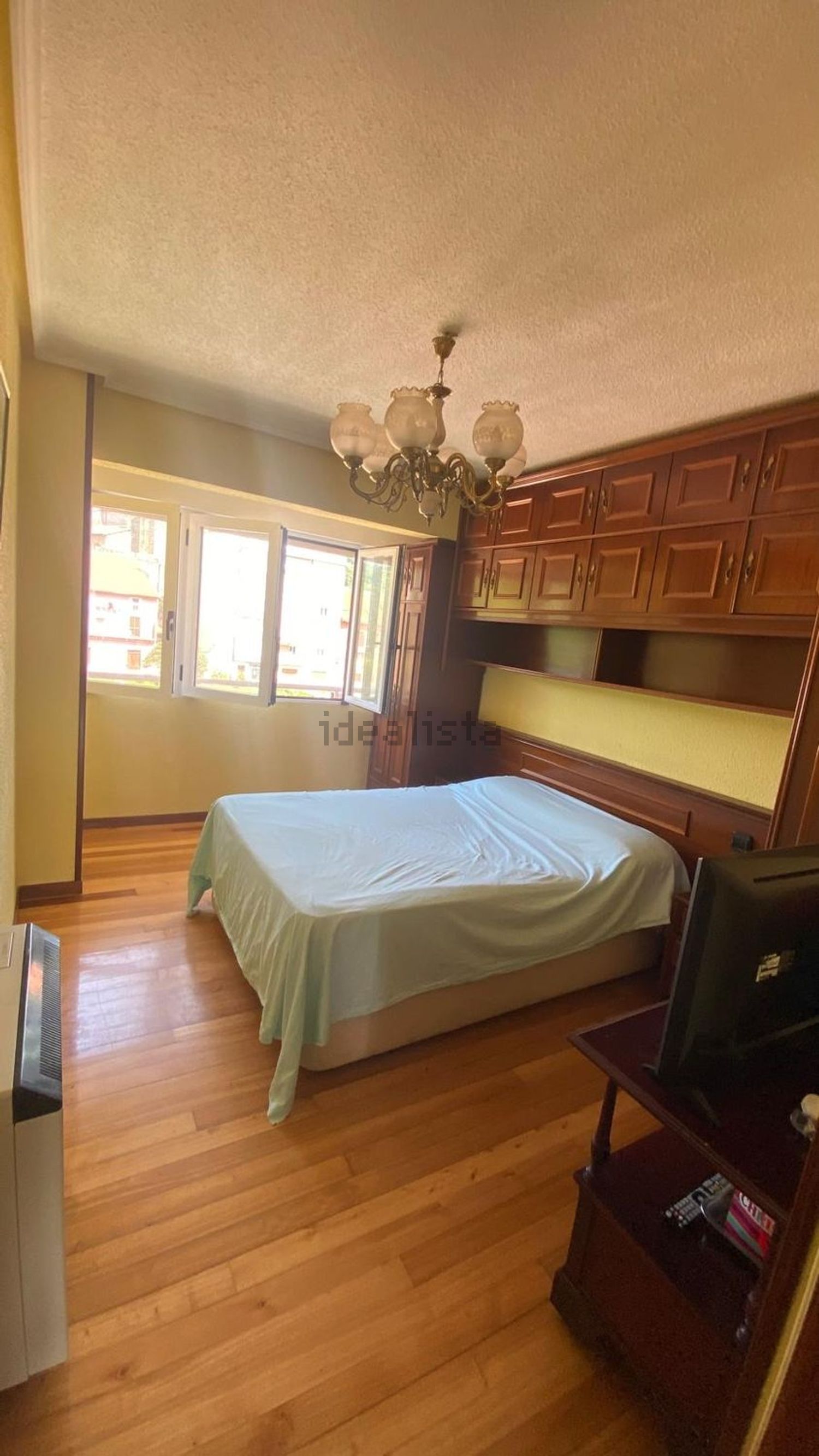 Apartamento em primeira linha de praia em Laredo — Quarto