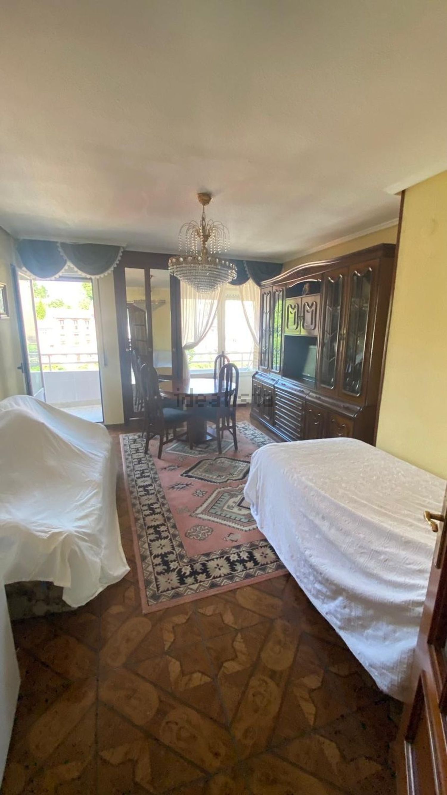 Apartamento em primeira linha de praia em Laredo — Sala jantar