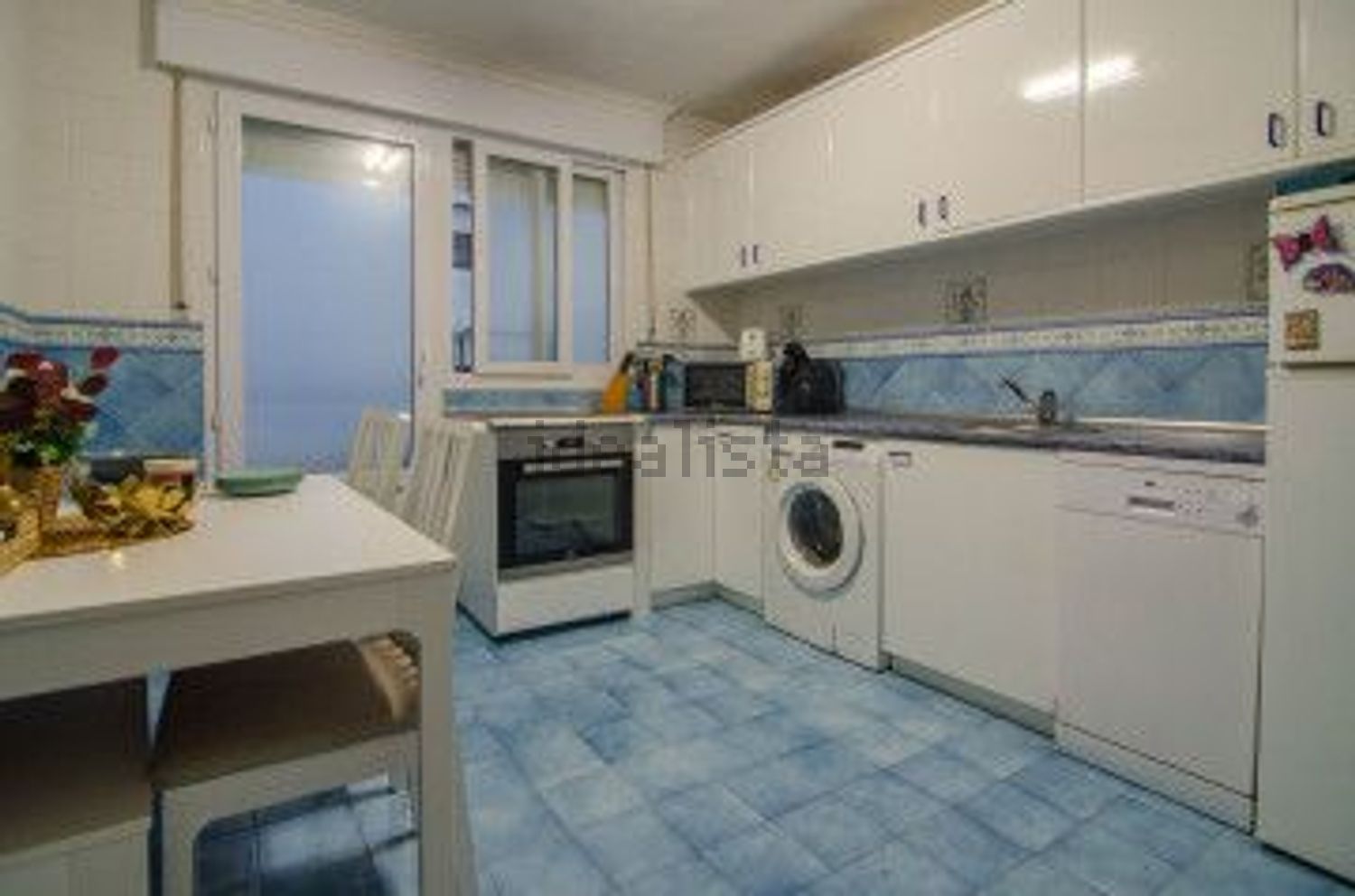 Apartamento em primeira linha de praia em Laredo — Cozinha