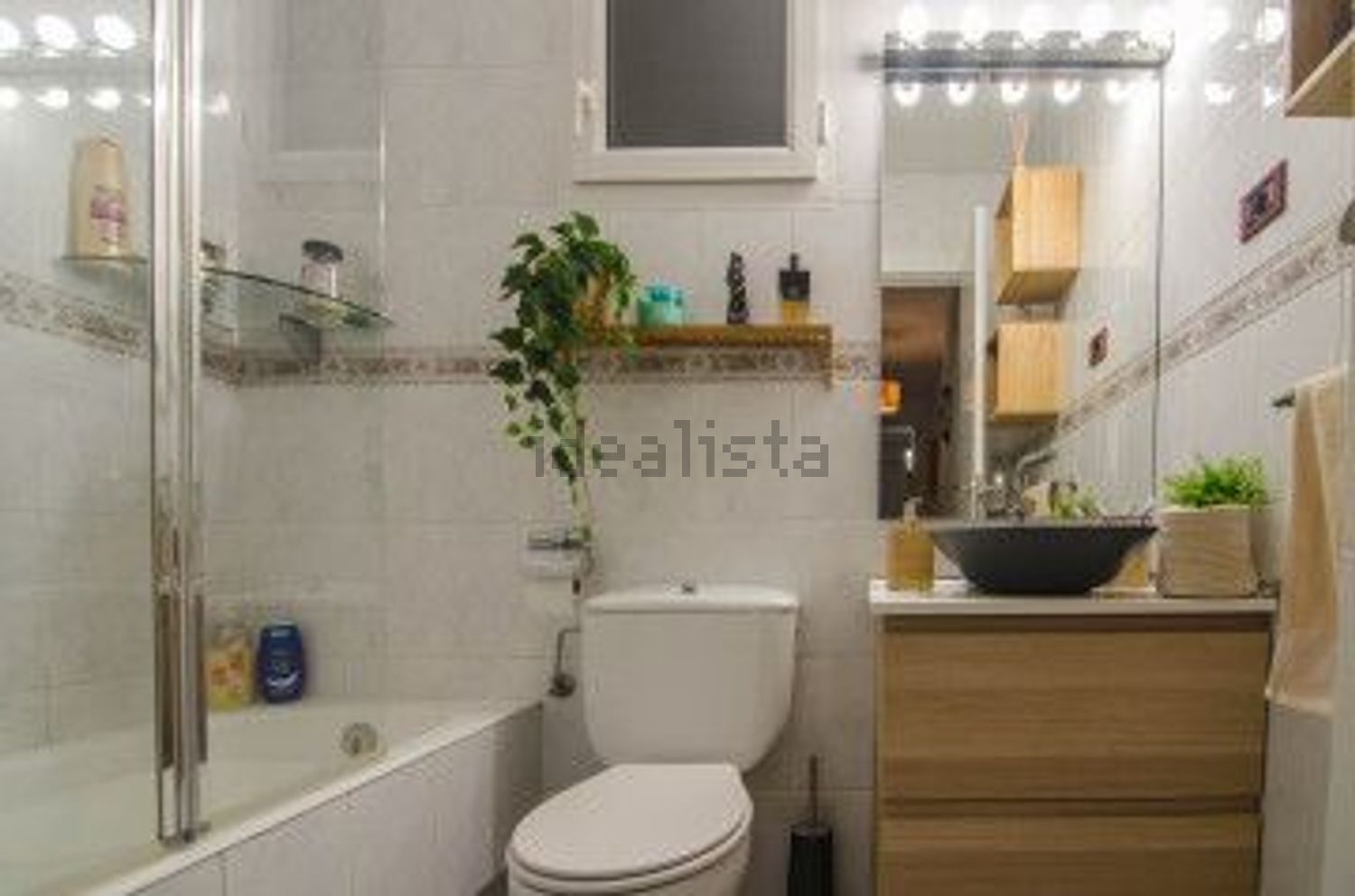 Apartamento em primeira linha de praia em Laredo — Casa banho