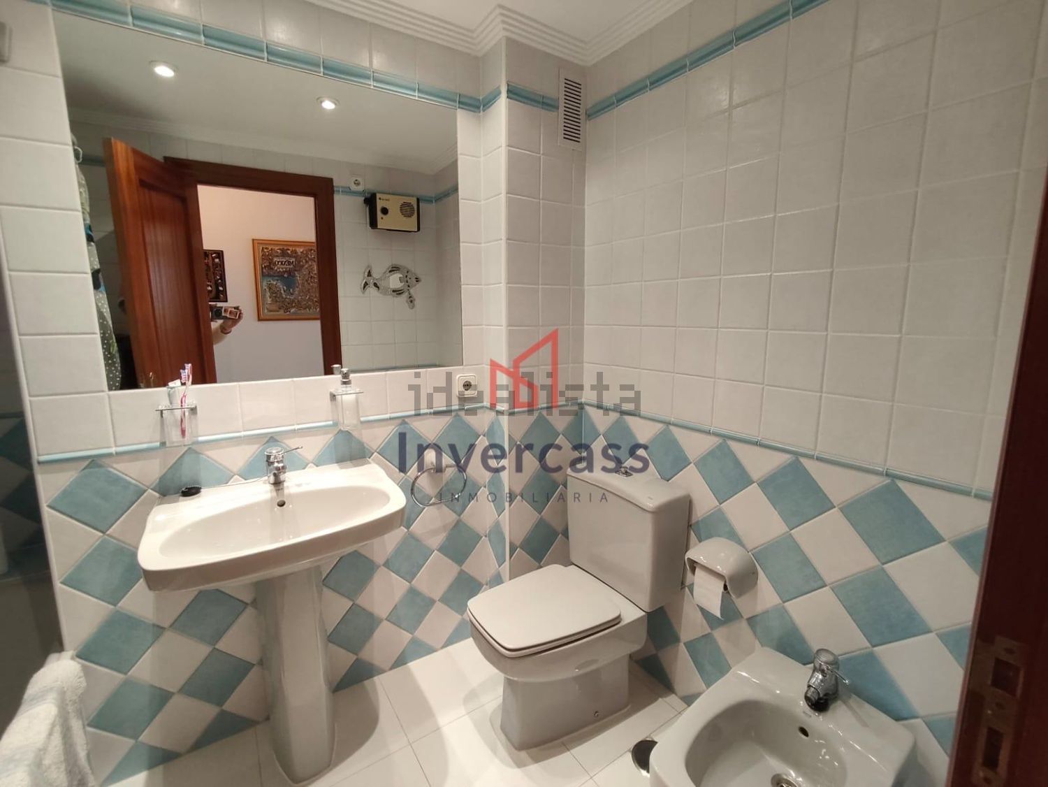 Apartamento em primeira linha de praia em Castro Urdiales — Casa banho