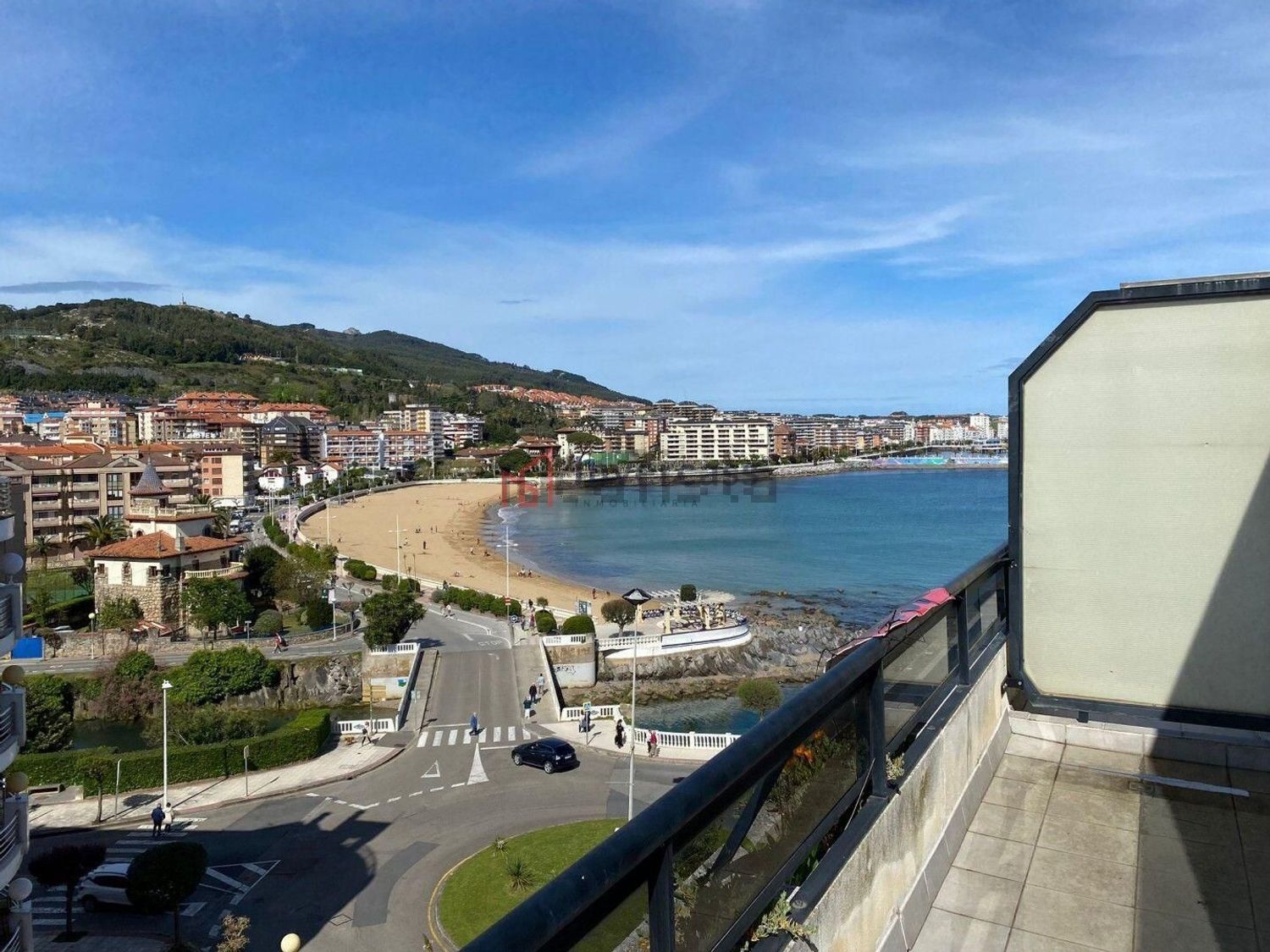 Ático em primeira linha de mar em Castro Urdiales