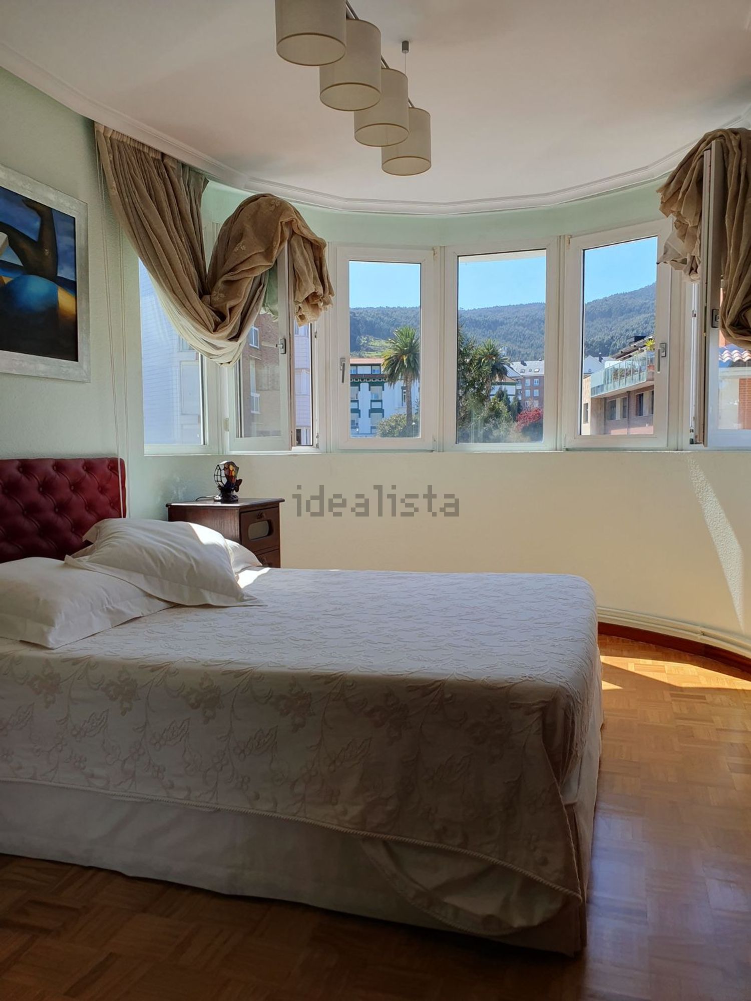 Apartamento em primeira linha de praia em Castro Urdiales — Quarto