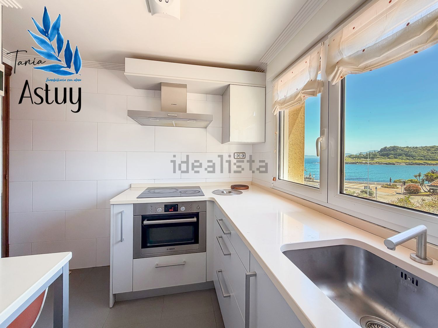 Ático em primeira linha de mar em Castro Urdiales — Quarto
