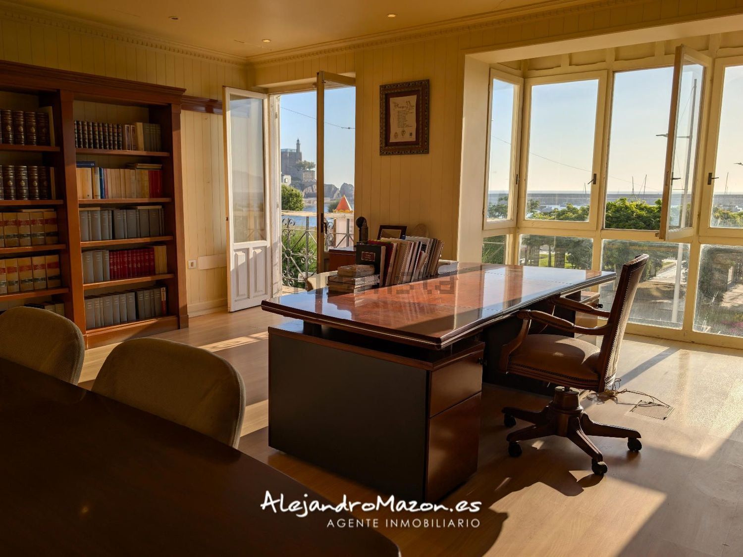 Apartamento em primeira linha de praia em Castro Urdiales — Interior