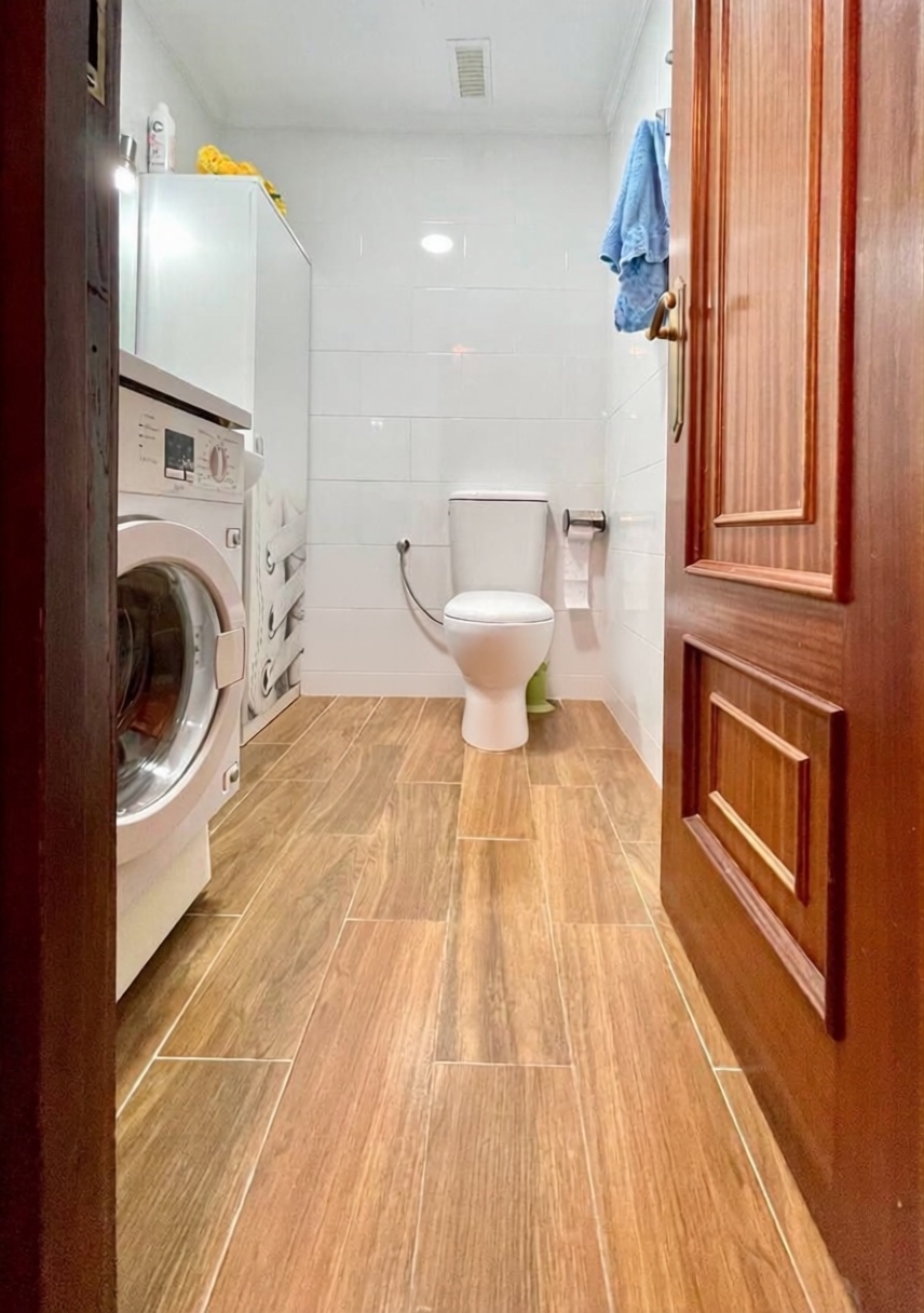 Apartamento em primeira linha de praia em Castro Urdiales — Casa banho