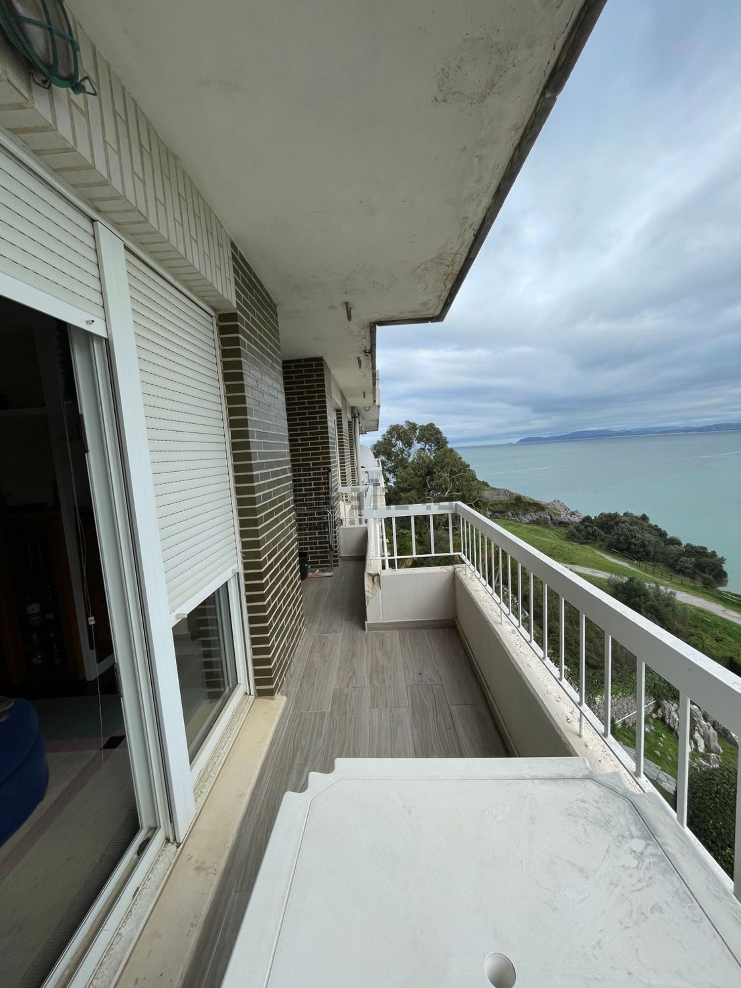 Apartamento em primeira linha de praia em Castro Urdiales