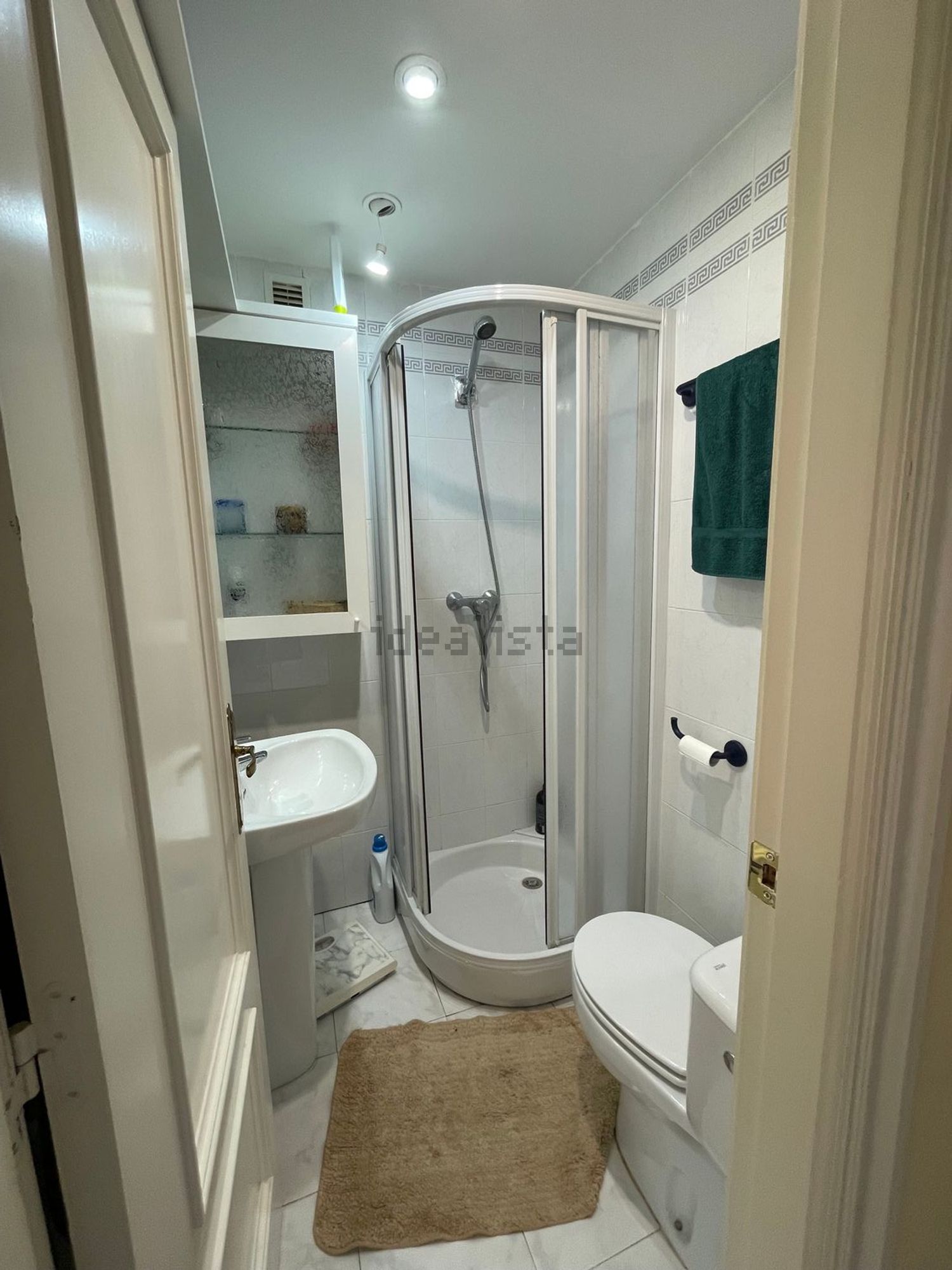Apartamento em primeira linha de praia em Castro Urdiales — Casa banho