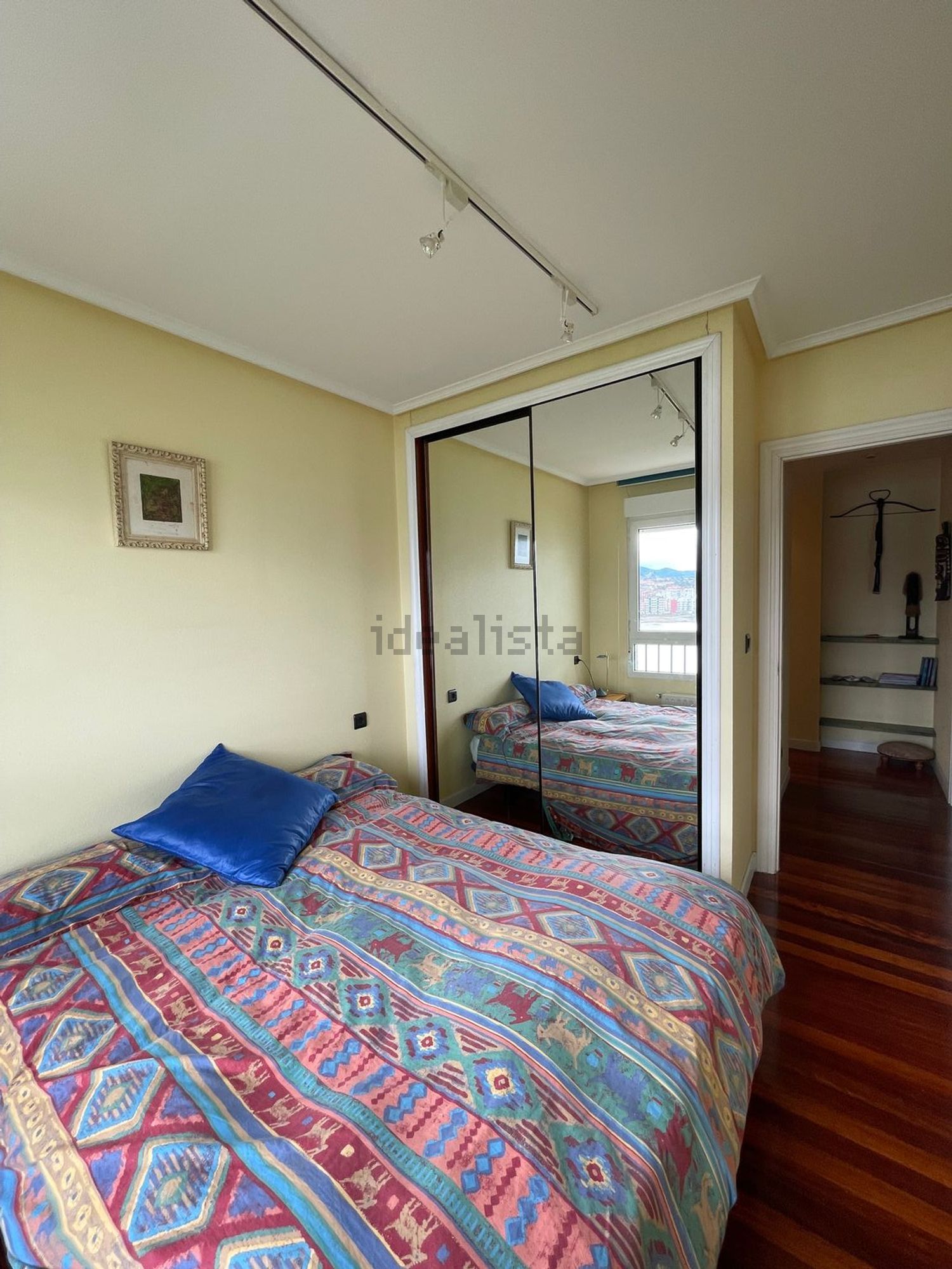 Apartamento em primeira linha de praia em Castro Urdiales — Quarto