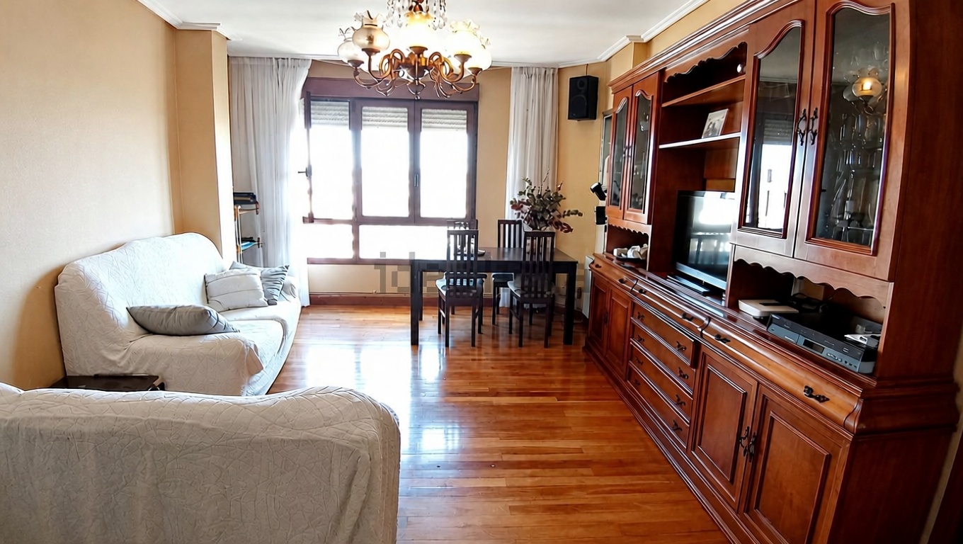 Beachfront flat in Santurtzi — Living room