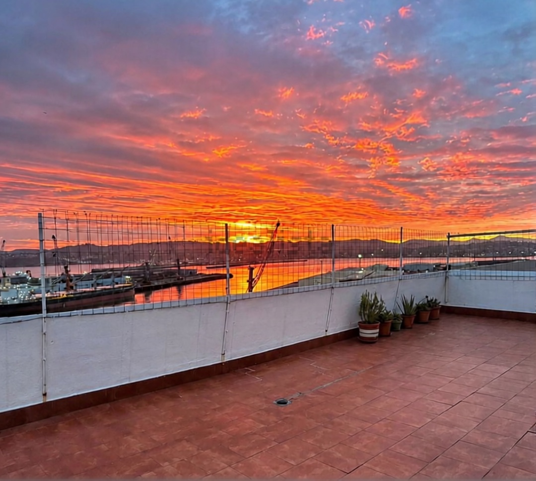 Beachfront flat in Santurtzi