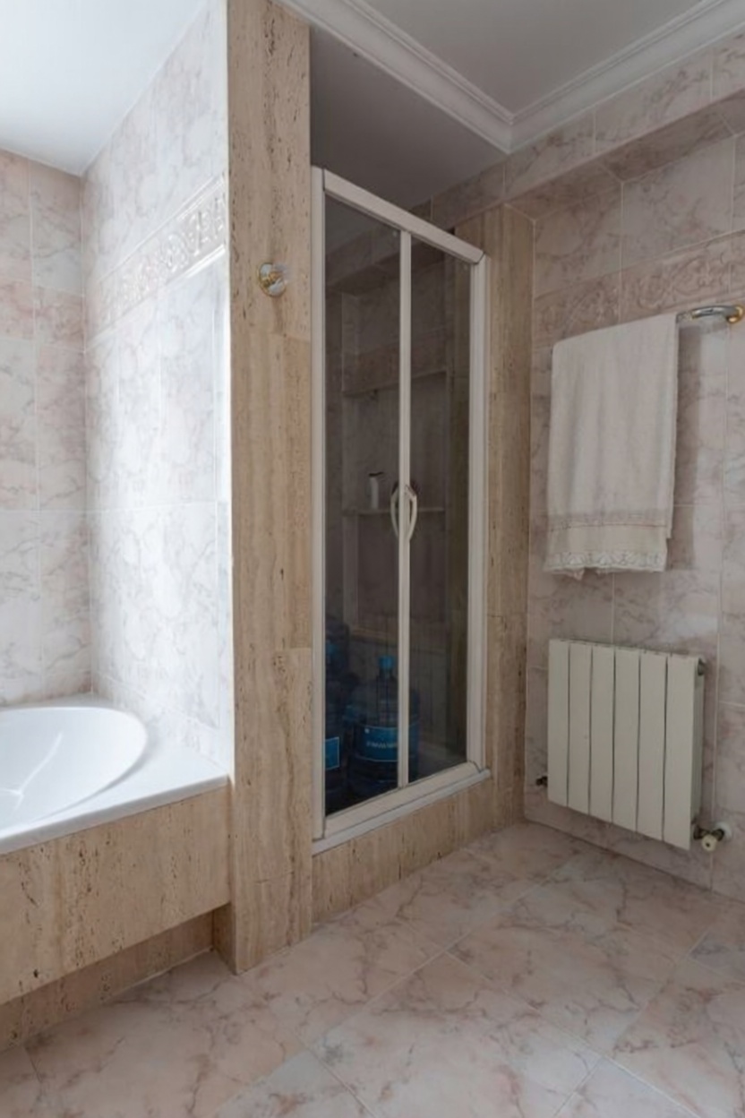 Beachfront flat in Getxo — Bathroom