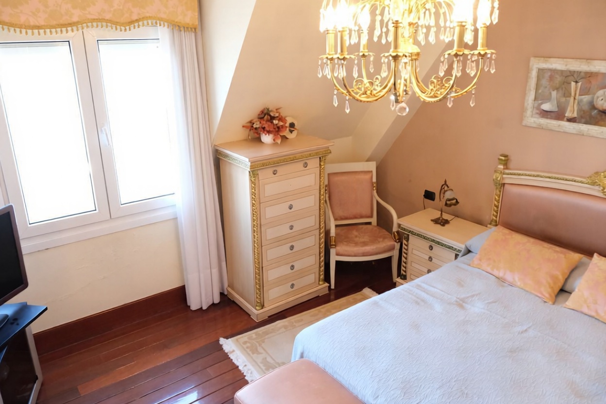 Beachfront duplex in Getxo — Bedroom