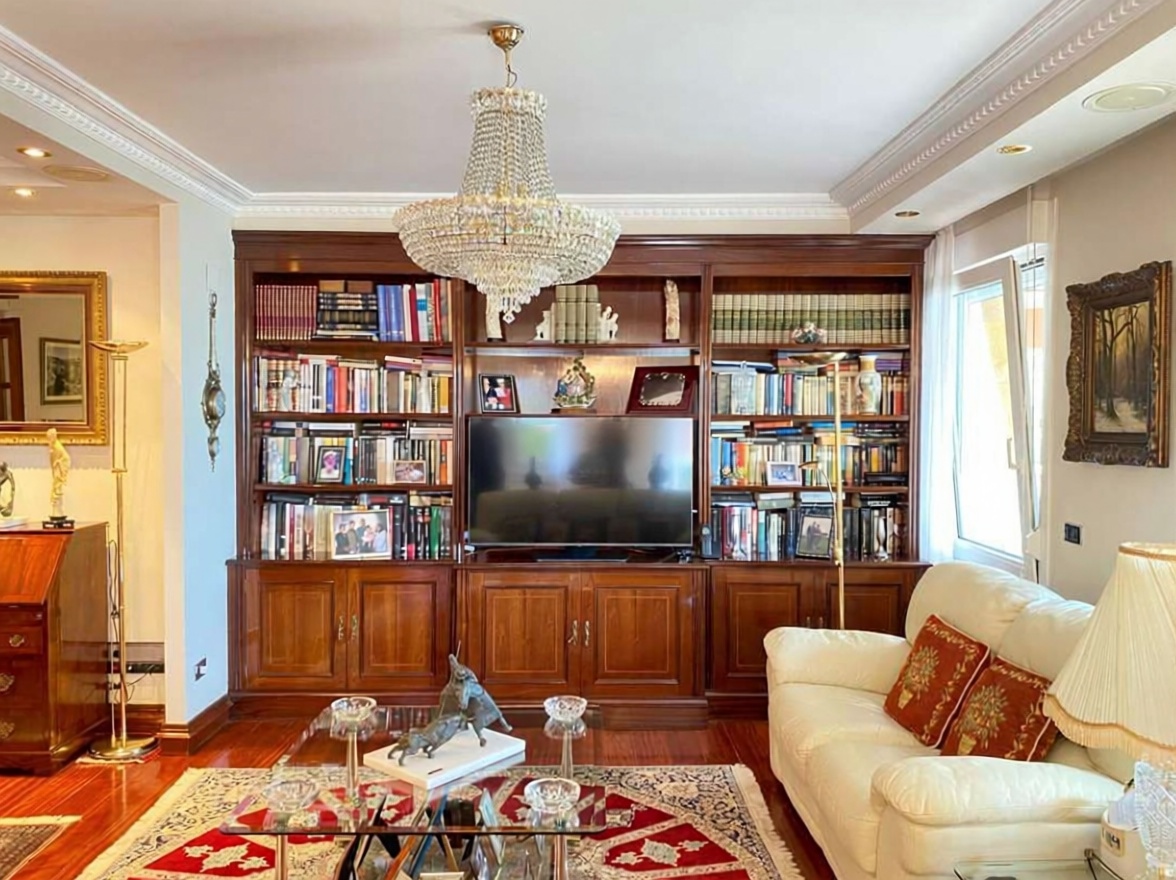 Beachfront flat in Getxo — Living room