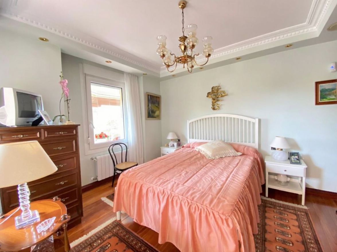Beachfront flat in Getxo — Bedroom
