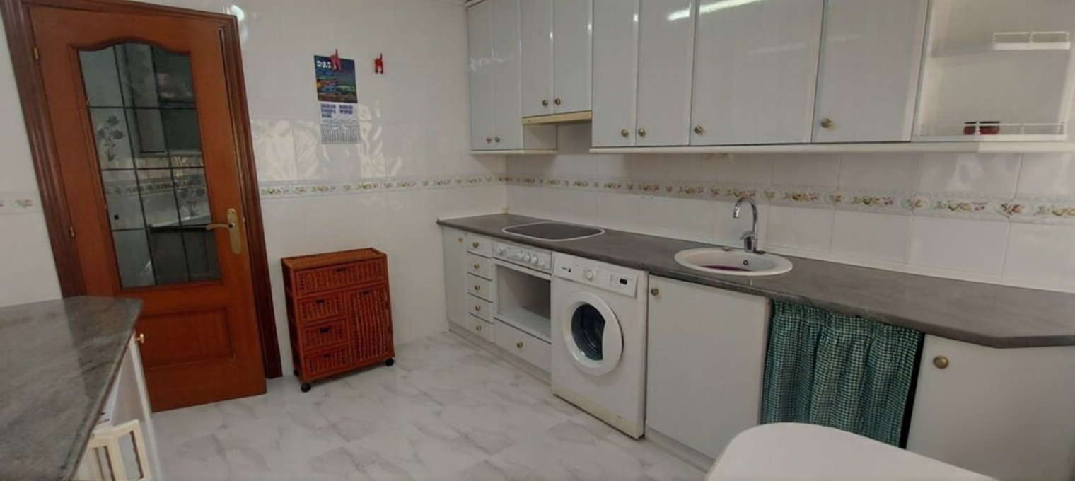 Appartement en première ligne de plage à Bermeo — Cuisine