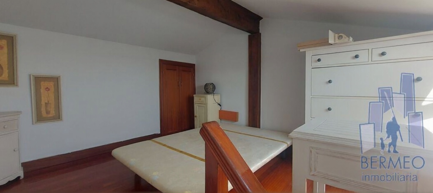 Appartement en première ligne de plage à Bermeo — Chambre