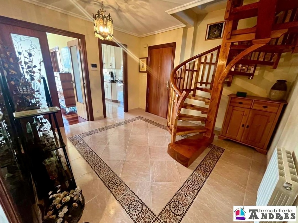 Beachfront duplex in Busturialdea, Vizcaya — Bathroom