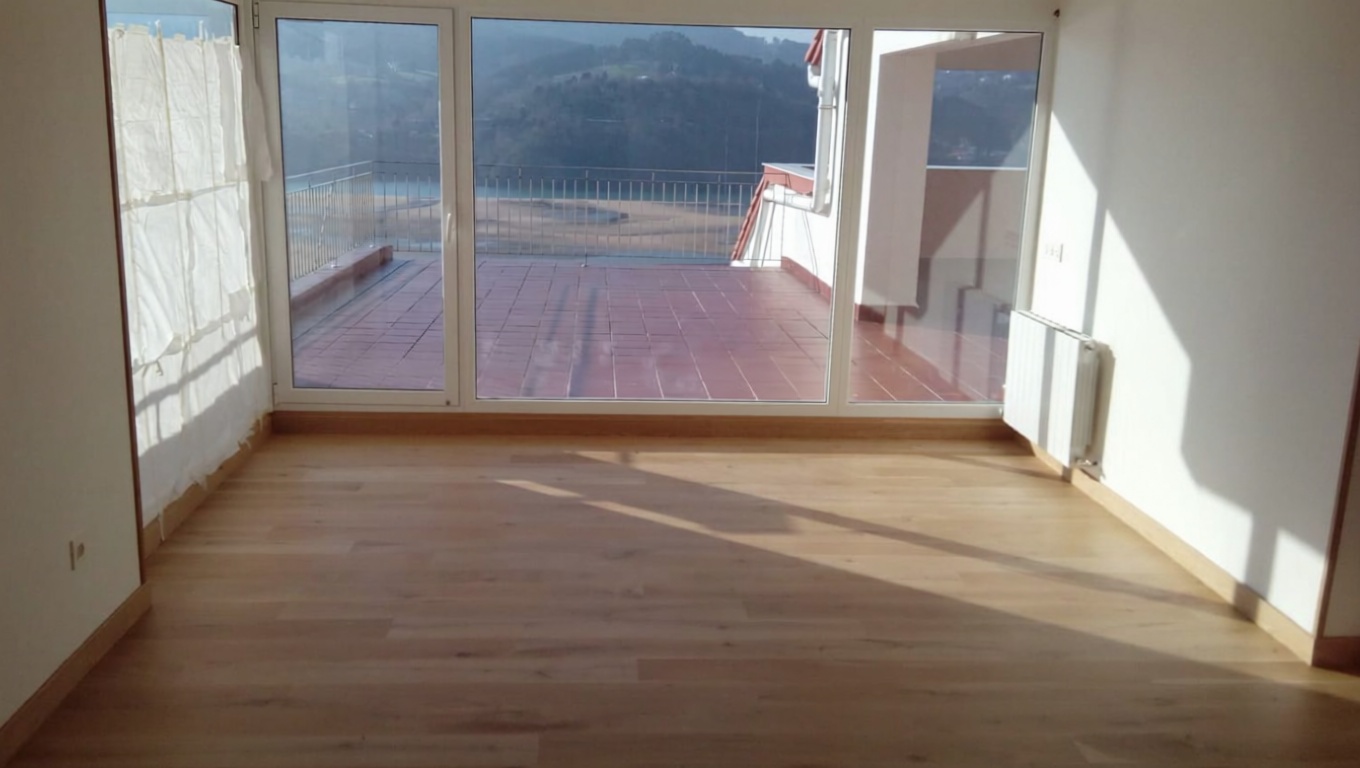 Beachfront flat in Busturialdea, Vizcaya — Living room