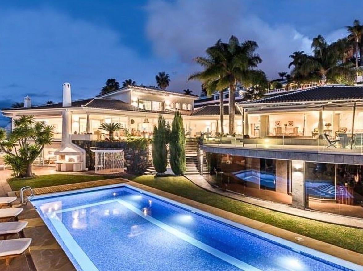Chalet with direct beach access in Santa Úrsula — Sea terrace