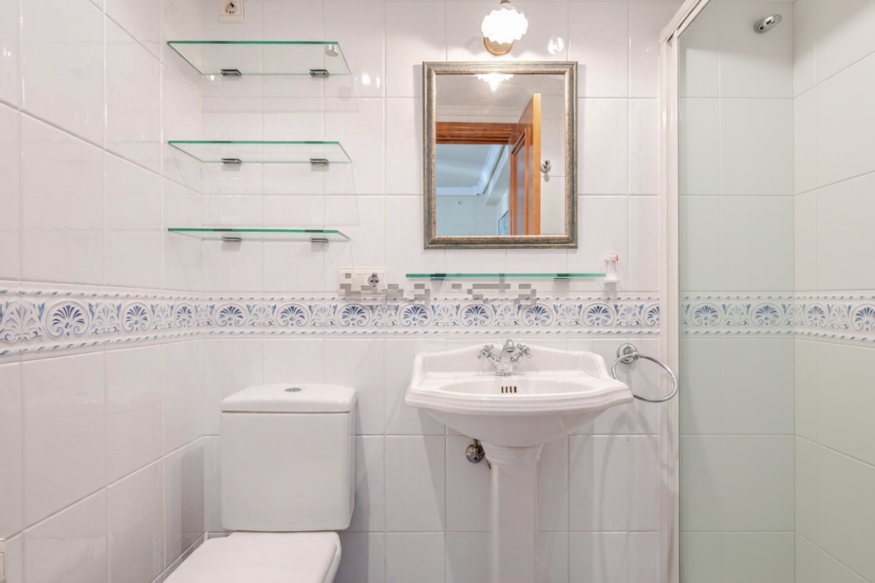 Appartement en première ligne de plage à Zarautz — Sanitaires