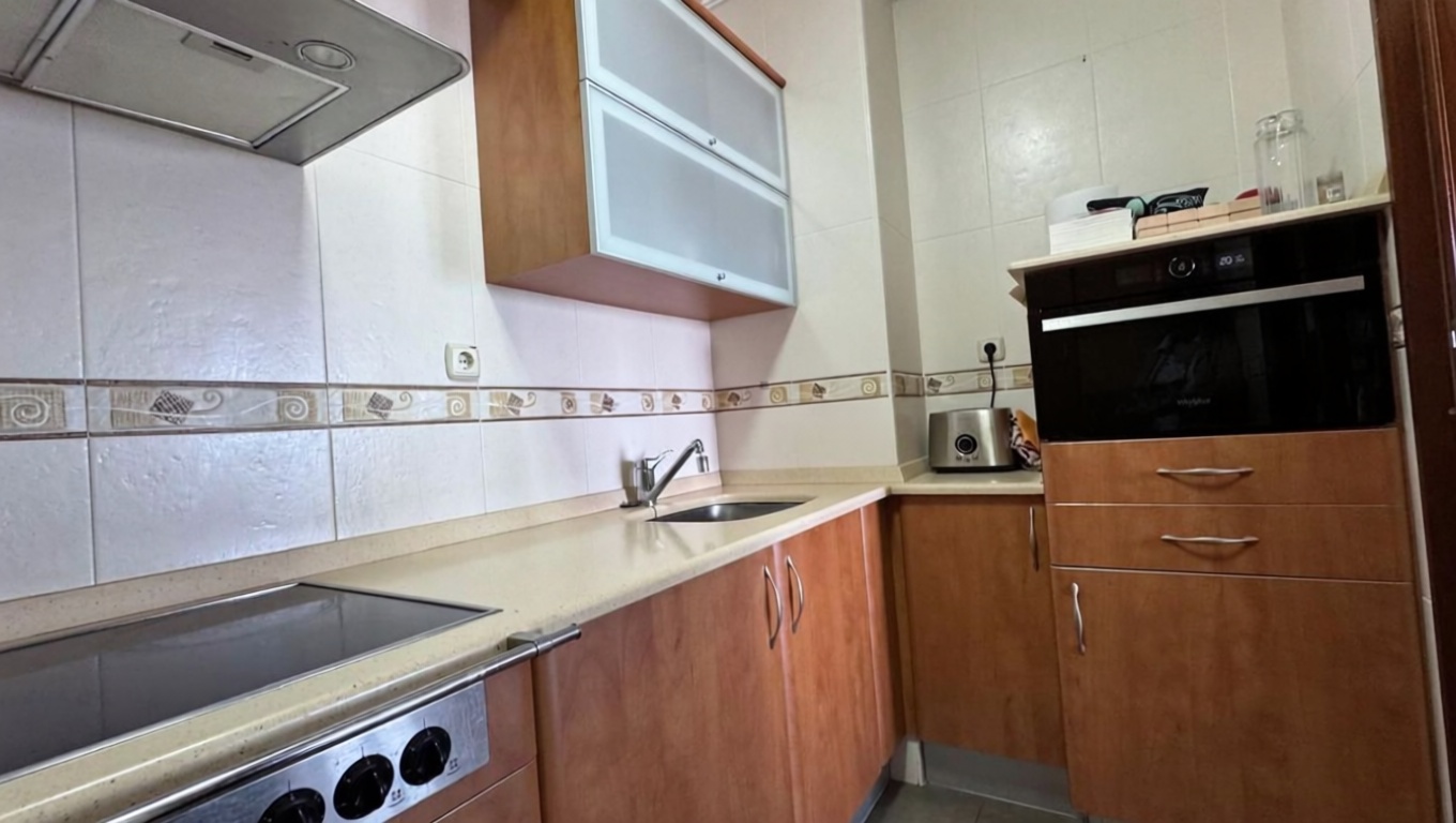 Beachfront flat in Urola Kosta, Guipúzcoa — Kitchen