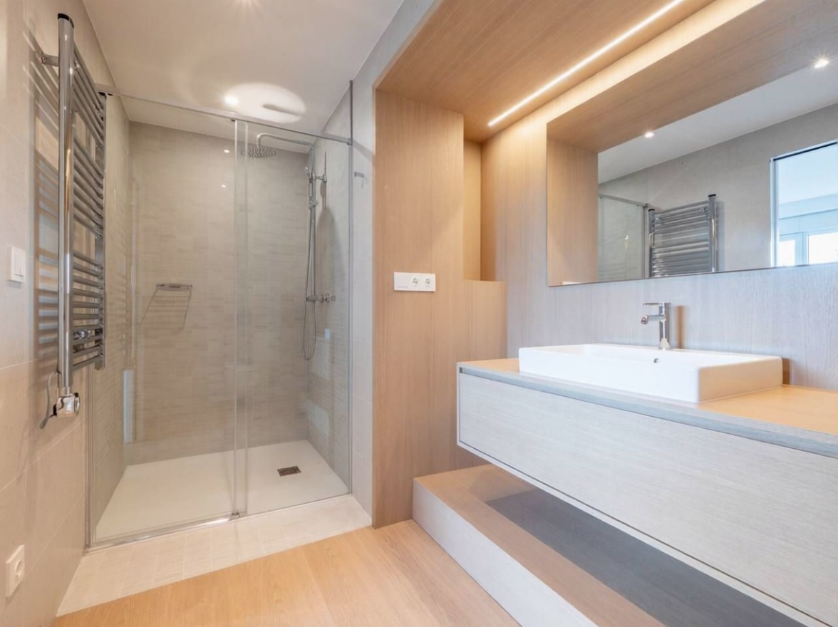 Beachfront flat in Antigua — Bathroom