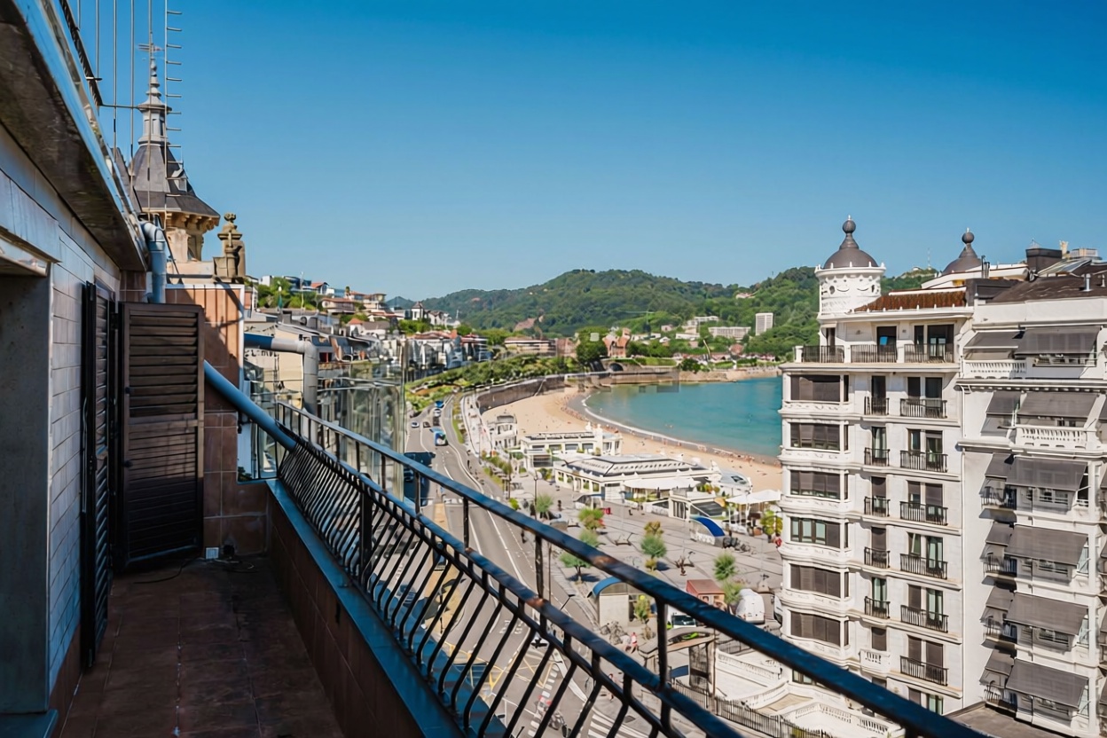 Wohnung in erste Strandlinie in Donostia-San Sebastián