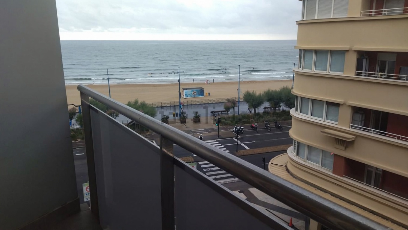 Квартира первая линия пляжа в Donostia-San Sebastián