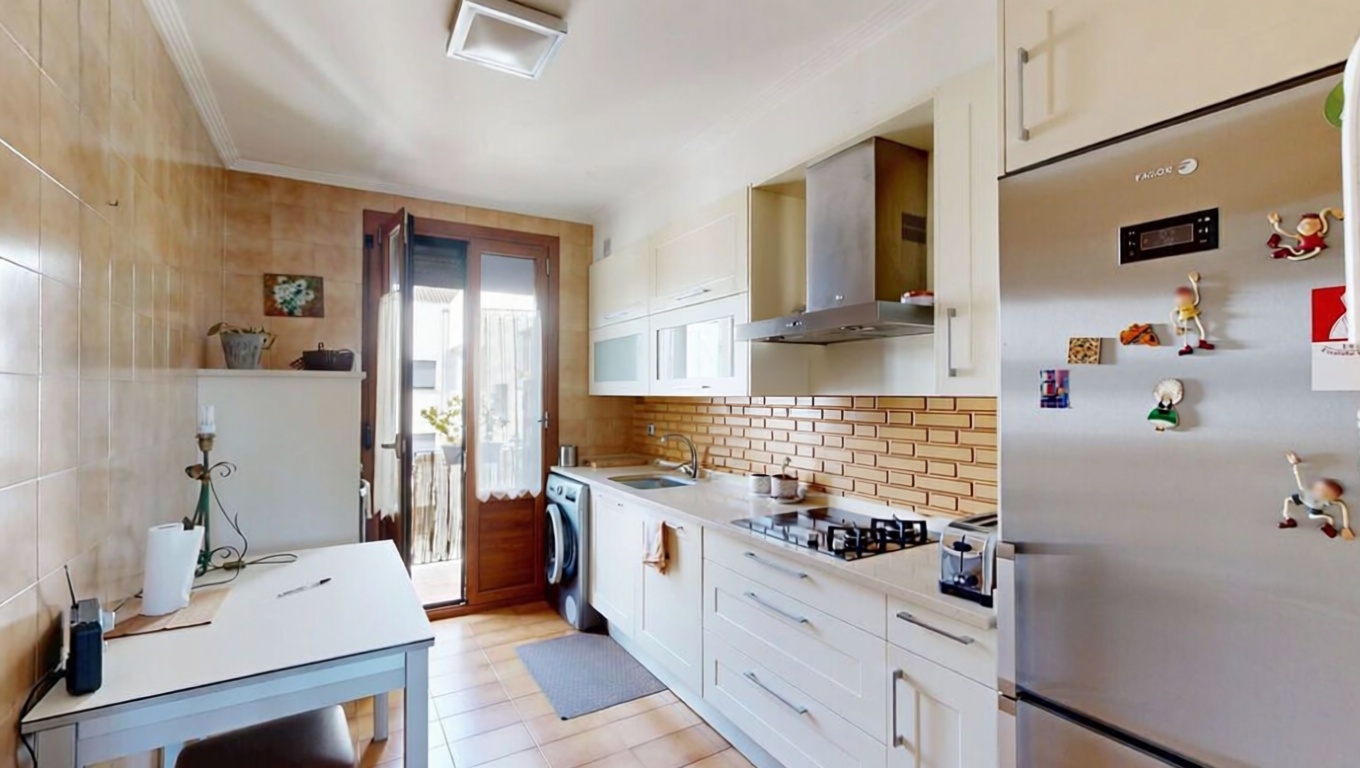 Beachfront flat in Altea — Kitchen