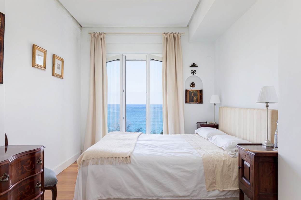 Wohnung in erste Strandlinie in Donostia-San Sebastián — Schlafzimmer