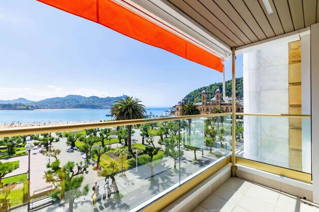 Piso en primera línea de playa en Donostia-San Sebastián