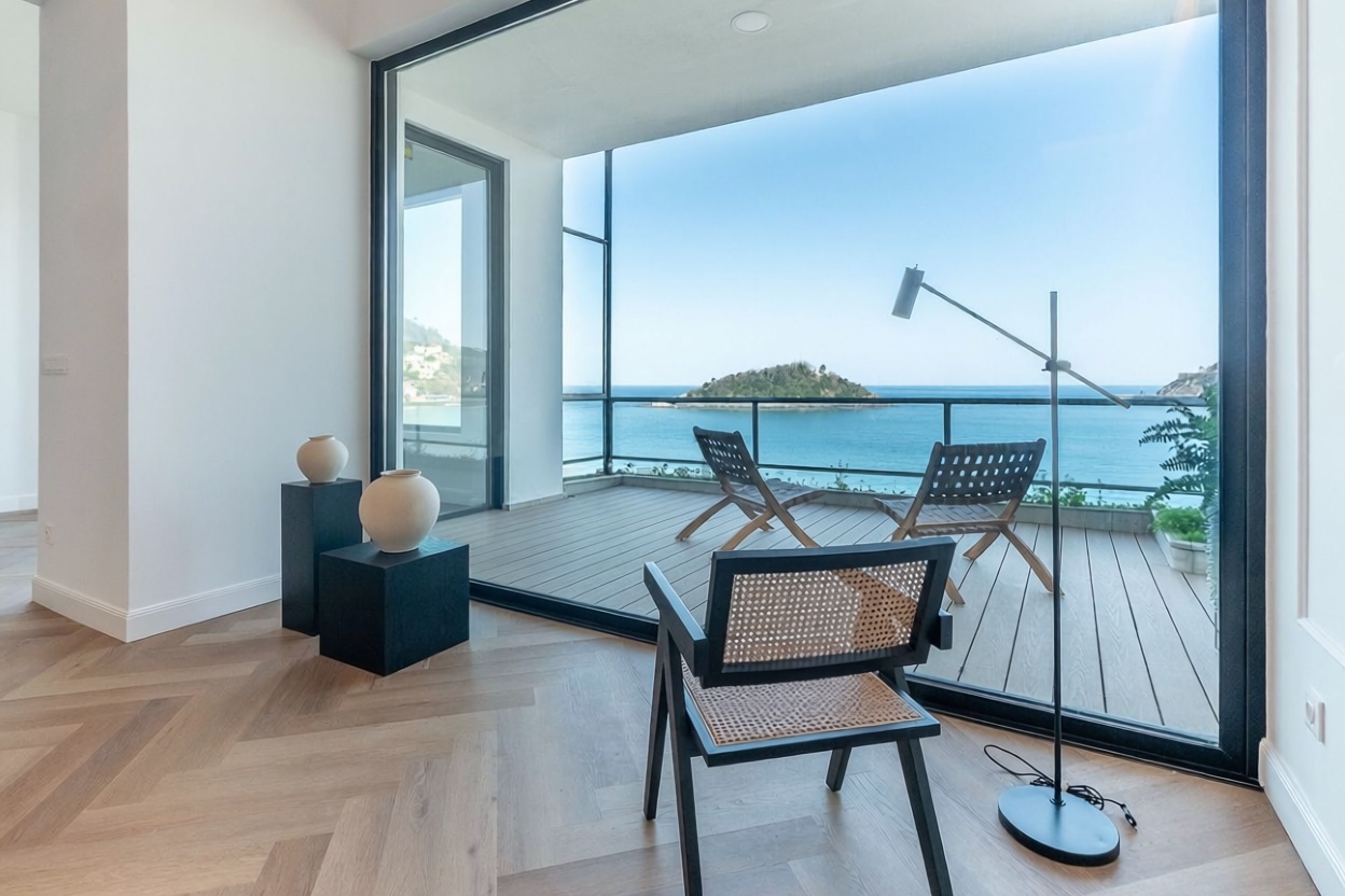 Dúplex en primera línea de playa en Donostia-San Sebastián