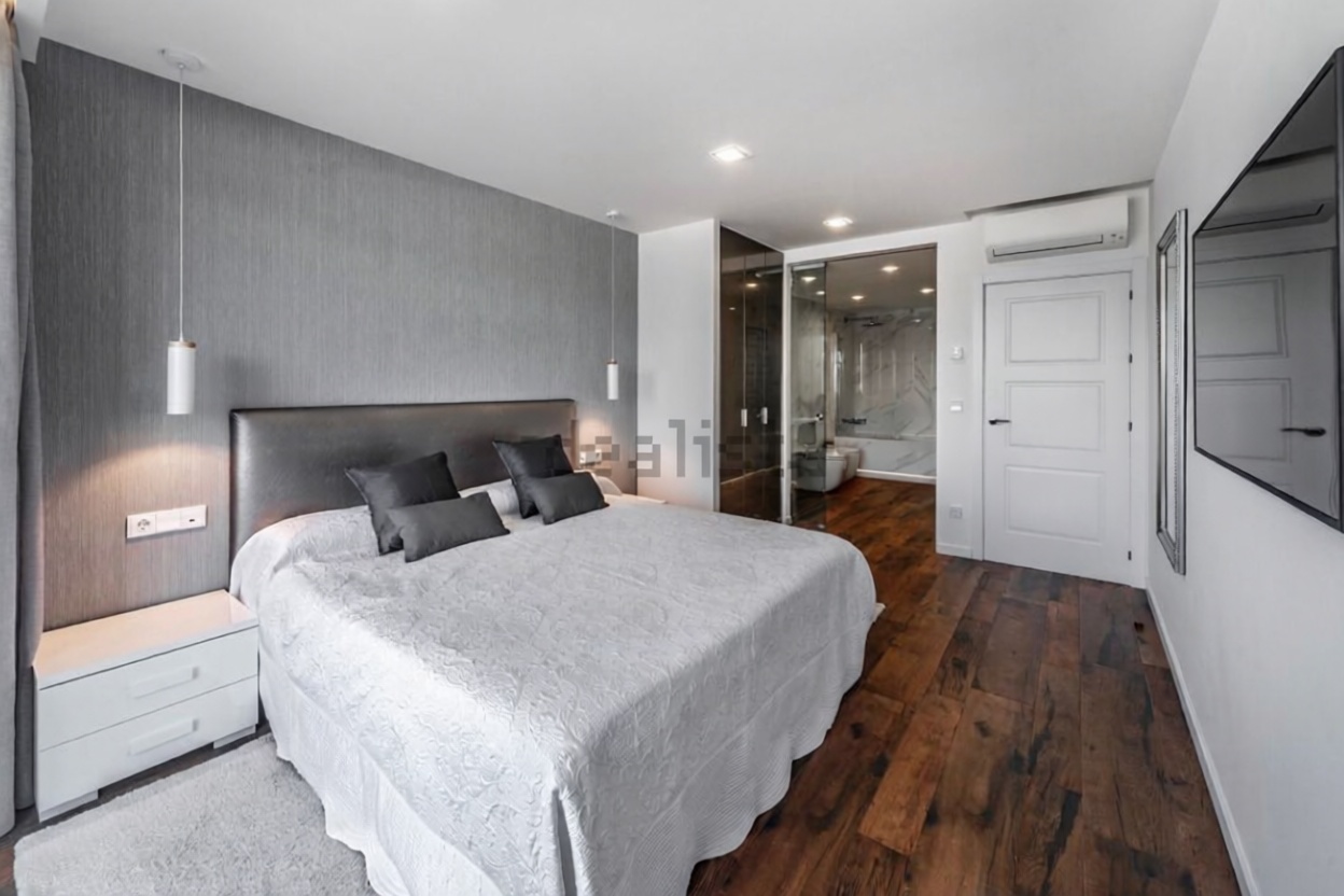 Wohnung in erste Strandlinie in Donostia-San Sebastián — Schlafzimmer