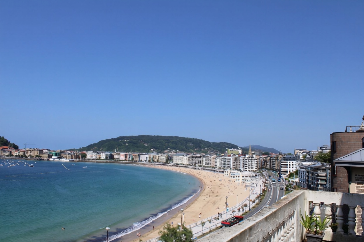 Wohnung in erste Strandlinie in Donostia-San Sebastián