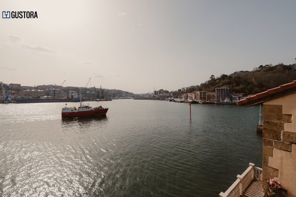 Wohnung in erste Strandlinie in Pasaia — Meerblick