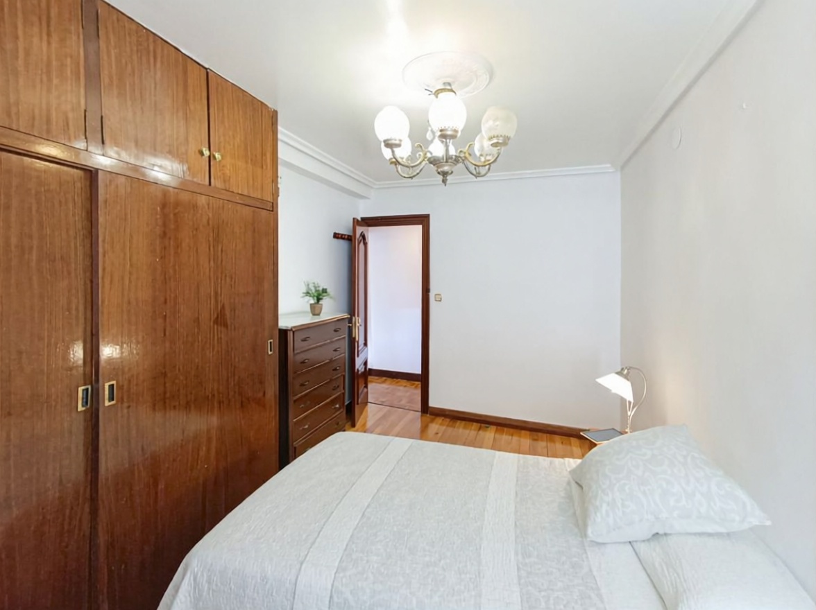 Wohnung in erste Strandlinie in Pasaia — Schlafzimmer