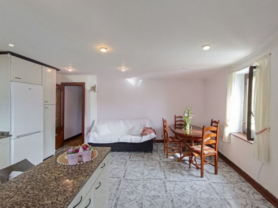 Wohnung in erste Strandlinie in Pasaia — Wohnzimmer