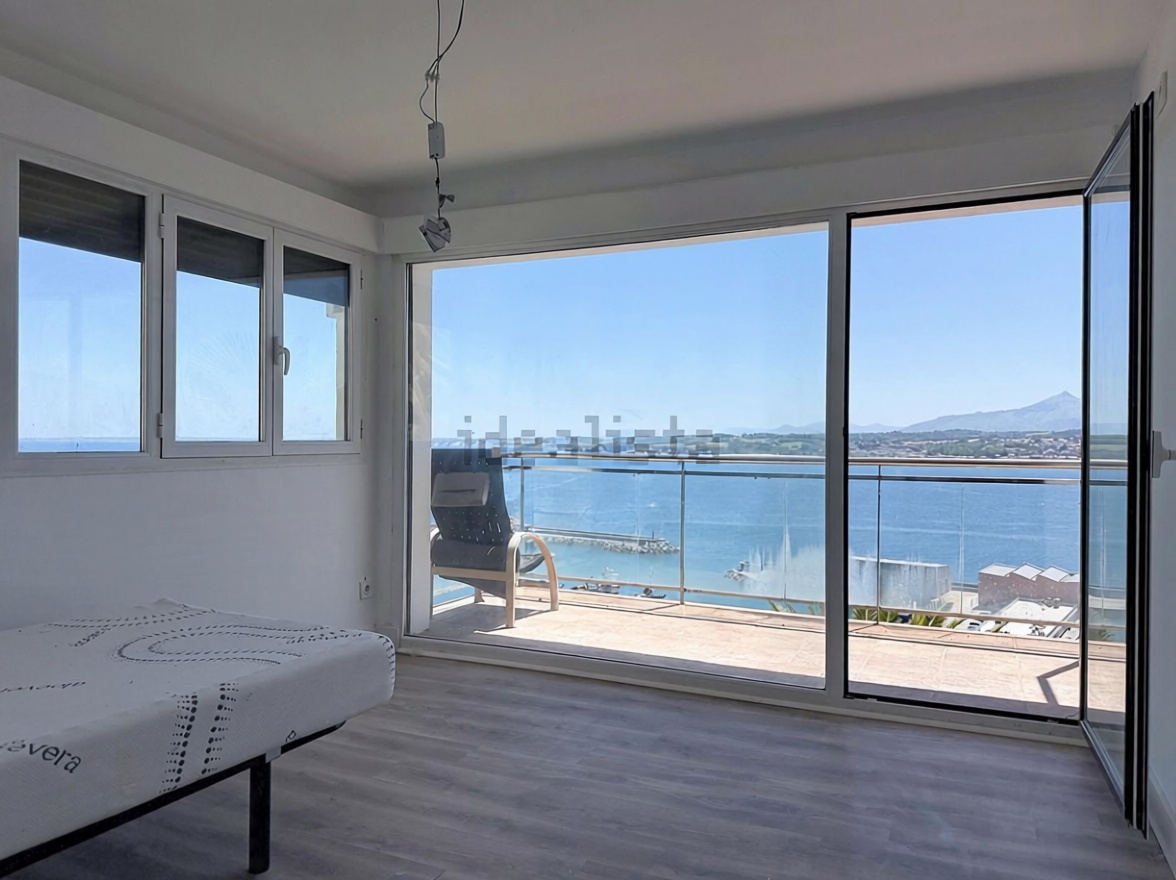 Chalet mit direkter Strandzugang in Hondarribia — Schlafzimmer